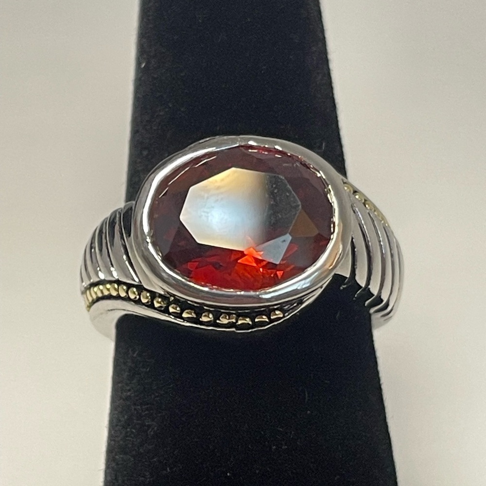 Garnet/dark orange colored rhinestone ring, silver and gold tone band Size 6.5 - Picture 5 of 8